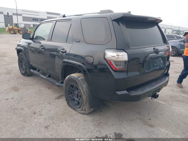Aukcja sprzedaży 2022 Toyota 4runner Sr5, vin: JTEEU5JR3N5271578, numer aukcji: 44977743