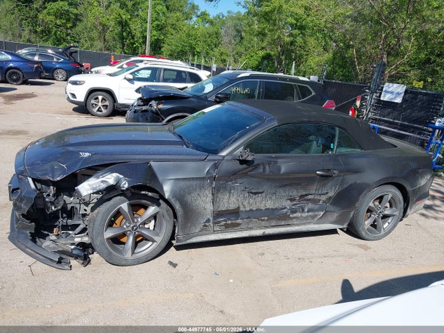 2015 Ford Mustang V6 მანქანა იყიდება აუქციონზე, vin: 1FATP8EM3F5338450, აუქციონის ნომერი: 44977745