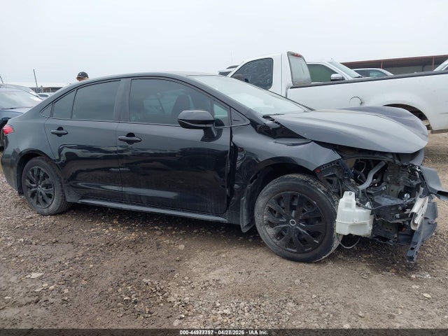 44977757 :رقم المزاد ، 5YFEPMAE3MP162588 vin ، 2021 Toyota Corolla Le مزاد بيع