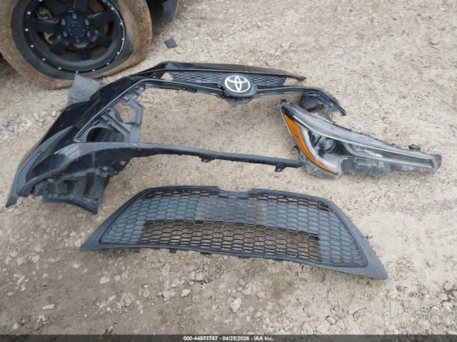 44977757 :رقم المزاد ، 5YFEPMAE3MP162588 vin ، 2021 Toyota Corolla Le مزاد بيع
