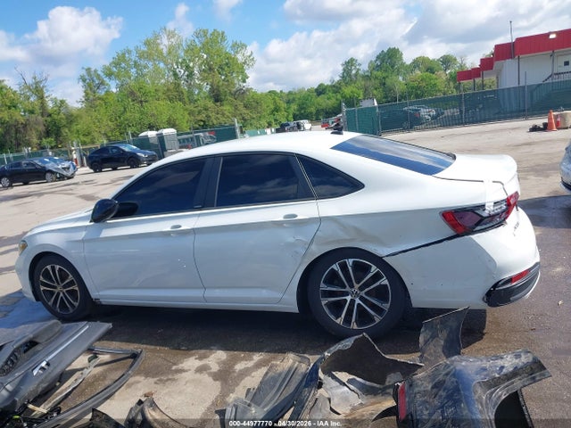 Продаж на аукціоні авто 2023 Volkswagen Jetta 1.5t Sport, vin: 3VWBM7BU6PM016598, номер лоту: 44977770