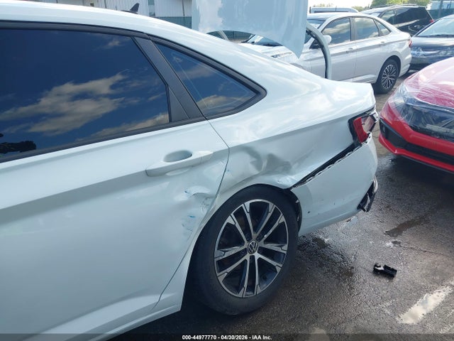 Продаж на аукціоні авто 2023 Volkswagen Jetta 1.5t Sport, vin: 3VWBM7BU6PM016598, номер лоту: 44977770
