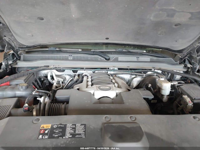 44977776 :رقم المزاد ، 1GYS4TKJ1FR633688 vin ، 2015 Cadillac Escalade Esv Premium مزاد بيع