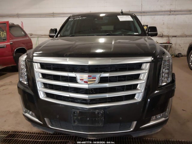 44977776 :رقم المزاد ، 1GYS4TKJ1FR633688 vin ، 2015 Cadillac Escalade Esv Premium مزاد بيع