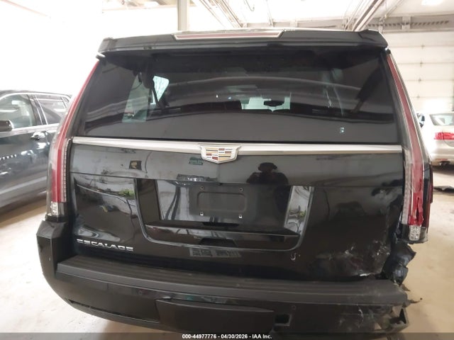 44977776 :رقم المزاد ، 1GYS4TKJ1FR633688 vin ، 2015 Cadillac Escalade Esv Premium مزاد بيع