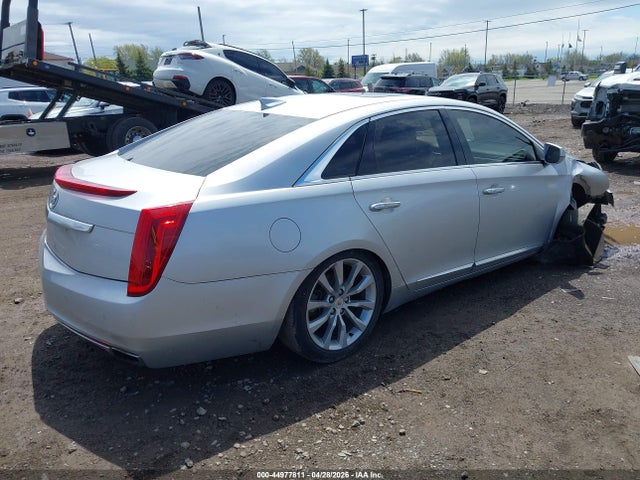 Продажа на аукционе авто 2015 Cadillac Xts Luxury, vin: 2G61N5S32F9122855, номер лота: 44977811