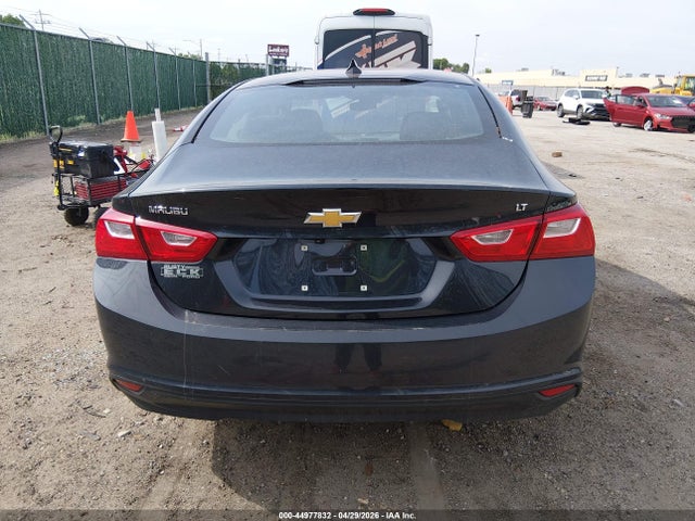 1G1ZD5ST9PF187495 Chevrolet Malibu Fwd 1lt