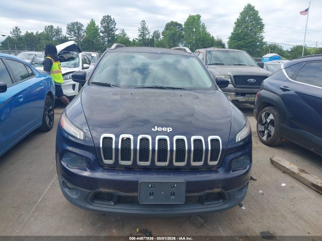 2015 Jeep Cherokee Latitude მანქანა იყიდება აუქციონზე, vin: 1C4PJMCB1FW652180, აუქციონის ნომერი: 44977836