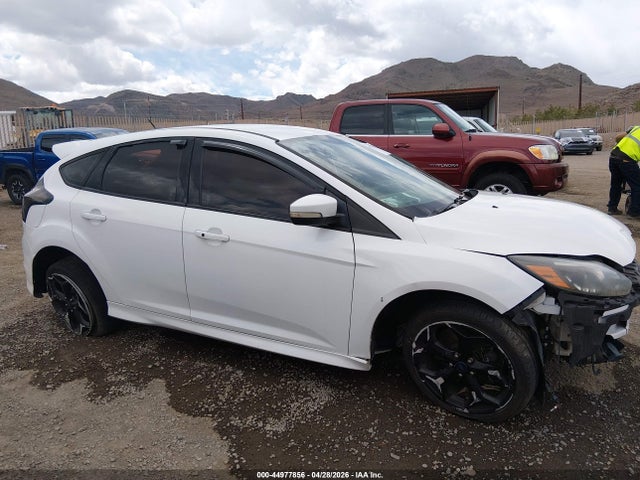 Ford FOCUS ST 2014 1FADP3L98EL141189 Image 14