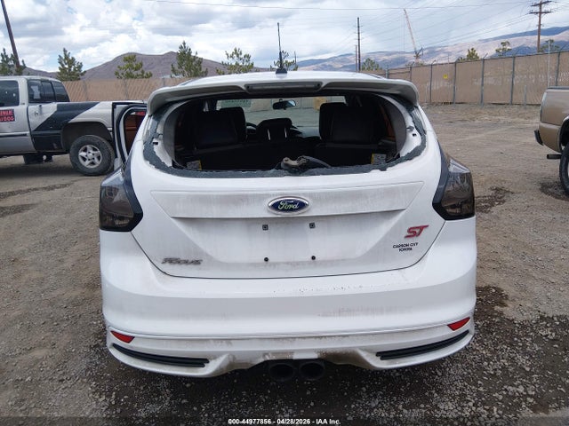 Ford FOCUS ST 2014 1FADP3L98EL141189 Image 17