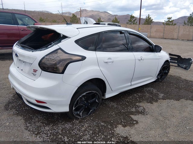 Ford FOCUS ST 2014 1FADP3L98EL141189 Image 4
