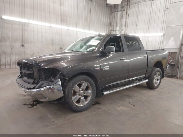 44977859 :رقم المزاد ، 3C6RR7LT9JG210418 vin ، 2018 Ram 1500 Big Horn  4x4 5'7 Box مزاد بيع
