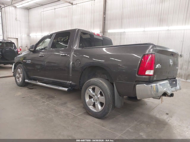 44977859 :رقم المزاد ، 3C6RR7LT9JG210418 vin ، 2018 Ram 1500 Big Horn  4x4 5'7 Box مزاد بيع