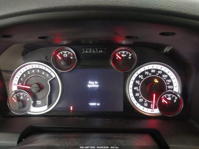 44977859 :رقم المزاد ، 3C6RR7LT9JG210418 vin ، 2018 Ram 1500 Big Horn  4x4 5'7 Box مزاد بيع