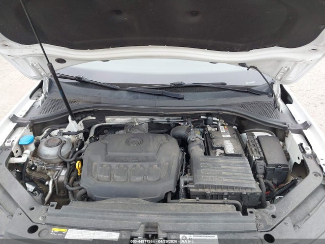 2018 Volkswagen Tiguan 2.0t S მანქანა იყიდება აუქციონზე, vin: 3VV0B7AX3JM017096, აუქციონის ნომერი: 44977864