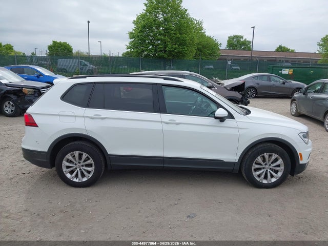 2018 Volkswagen Tiguan 2.0t S მანქანა იყიდება აუქციონზე, vin: 3VV0B7AX3JM017096, აუქციონის ნომერი: 44977864