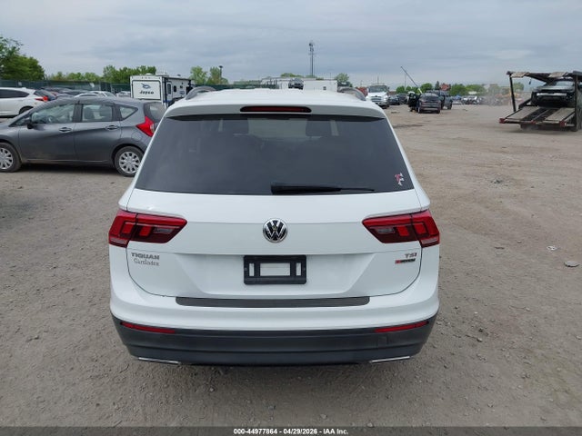2018 Volkswagen Tiguan 2.0t S მანქანა იყიდება აუქციონზე, vin: 3VV0B7AX3JM017096, აუქციონის ნომერი: 44977864