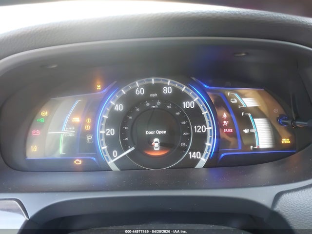 44977869 :رقم المزاد ، JHMCR6F50HC002848 vin ، 2017 Honda Accord Hybrid Ex-l مزاد بيع