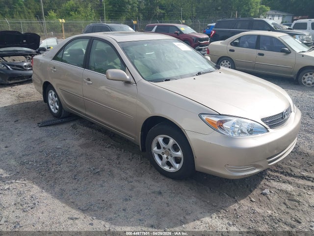 44977901 :رقم المزاد ، 4T1BE32K22U638400 vin ، 2002 Toyota Camry Le مزاد بيع