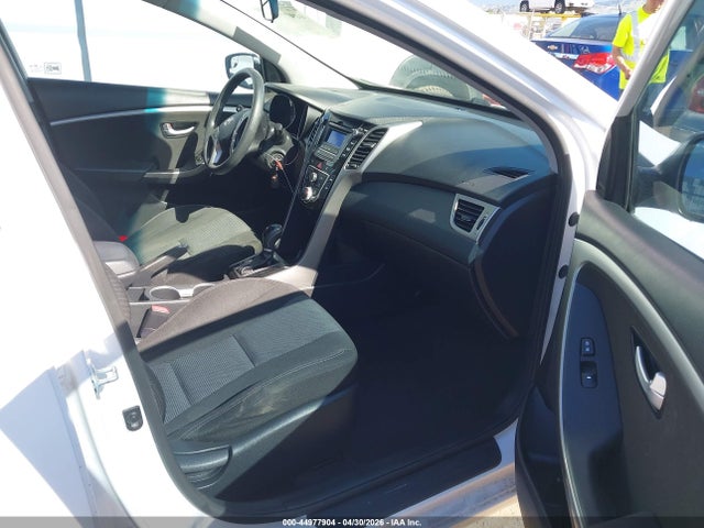 Aukcja sprzedaży 2017 Hyundai Elantra Gt, vin: KMHD35LH5HU377169, numer aukcji: 44977904