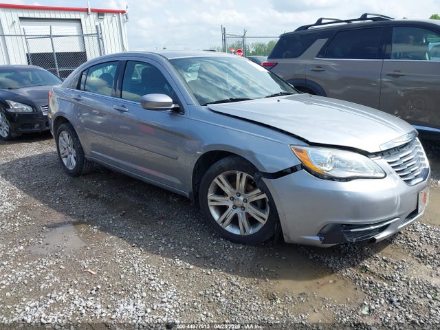 Aukcja sprzedaży 2013 Chrysler 200 Touring, vin: 1C3CCBBB5DN601027, numer aukcji: 44977913