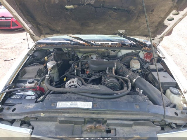 44977940 :رقم المزاد ، 1GCCS14XX38163409 vin ، 2003 Chevrolet S-10 مزاد بيع