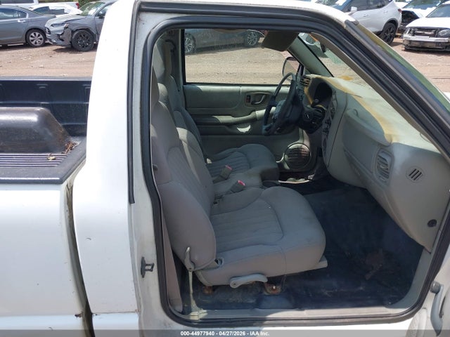 44977940 :رقم المزاد ، 1GCCS14XX38163409 vin ، 2003 Chevrolet S-10 مزاد بيع