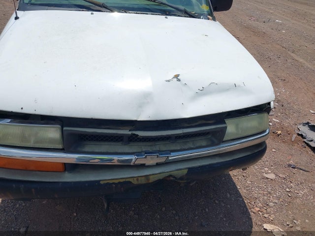 44977940 :رقم المزاد ، 1GCCS14XX38163409 vin ، 2003 Chevrolet S-10 مزاد بيع