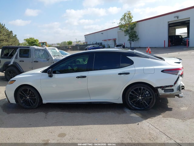 2023 Toyota Camry Xse Hybrid მანქანა იყიდება აუქციონზე, vin: 4T1K31AK5PU056729, აუქციონის ნომერი: 44977942