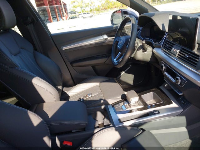 Aukcja sprzedaży 2024 Audi Q5 Premium 45 Tfsi S Line Quattro, vin: WA1GAAFY9R2098620, numer aukcji: 44977950