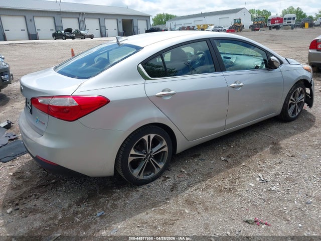 Продажа на аукционе авто 2015 Kia Forte Ex, vin: KNAFX4A85F5330260, номер лота: 44977958
