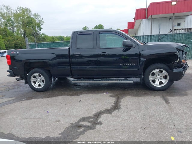 Aukcja sprzedaży 2017 Chevrolet Silverado 1500 2lt, vin: 1GCVKREC1HZ125359, numer aukcji: 44977986