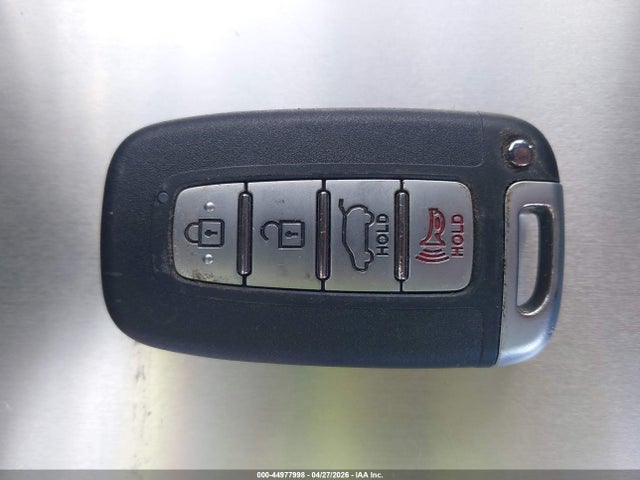 KMHTC6AD1HU320601 Hyundai Veloster Value Edition