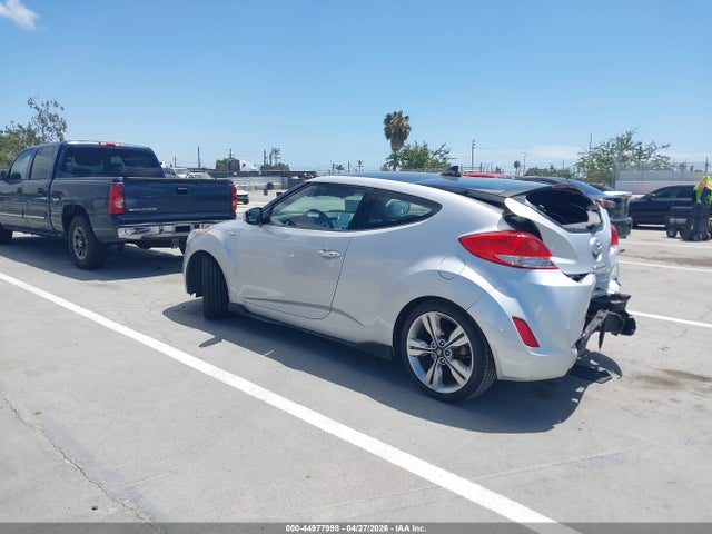 KMHTC6AD1HU320601 Hyundai Veloster Value Edition
