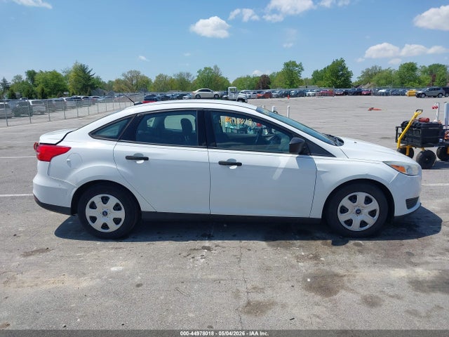 Продажа на аукционе авто 2016 Ford Focus S, vin: 1FADP3E20GL285290, номер лота: 44978018