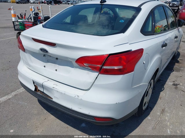 Продажа на аукционе авто 2016 Ford Focus S, vin: 1FADP3E20GL285290, номер лота: 44978018