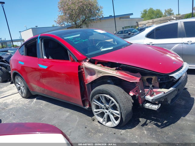 2023 Tesla Model Y Awd/long Range Dual Motor All-wheel Drive მანქანა იყიდება აუქციონზე, vin: 7SAYGDEE1PF805739, აუქციონის ნომერი: 44978022