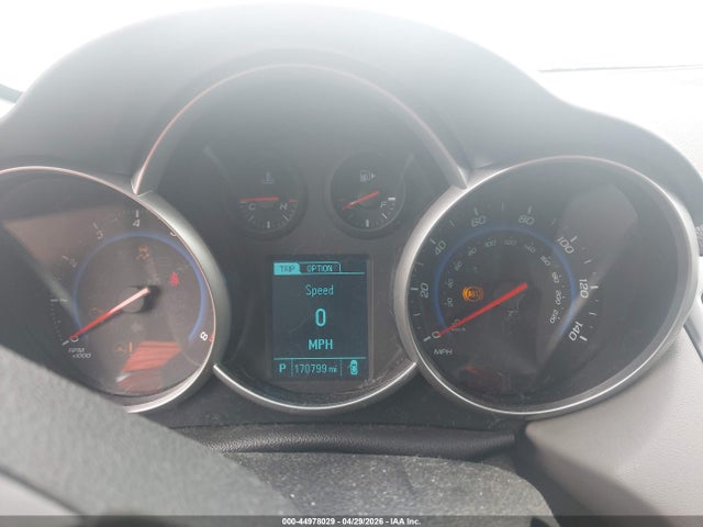 1G1PA5SH7F7243860 Chevrolet Cruze Ls Auto