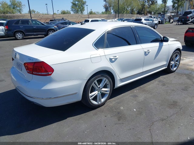 Продаж на аукціоні авто 2014 Volkswagen Passat 2.0l Tdi Se, vin: 1VWBN7A3XEC094046, номер лоту: 44978032