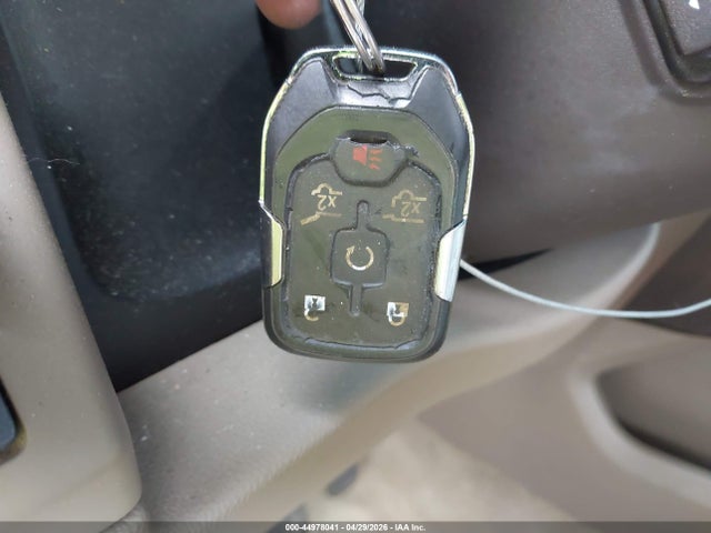 1GNSKKKC2FR247117 Chevrolet Suburban 1500 Ltz