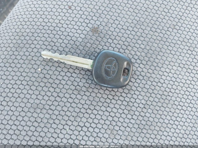 44978046 :رقم المزاد ، 2T1LR32E26C561179 vin ، 2006 Toyota Matrix Xr مزاد بيع