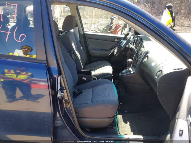 44978046 :رقم المزاد ، 2T1LR32E26C561179 vin ، 2006 Toyota Matrix Xr مزاد بيع