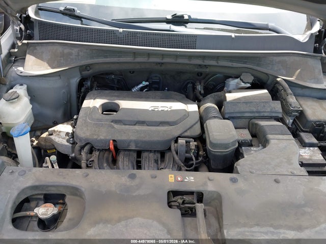 5XYPG4A38HG279827 KIA Sorento 2.4l Lx