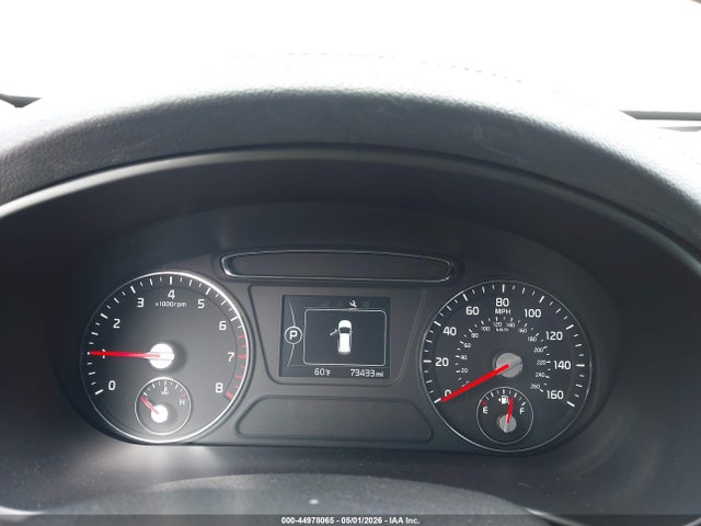 5XYPG4A38HG279827 KIA Sorento 2.4l Lx