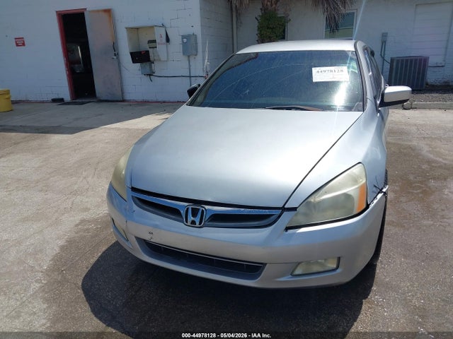 Aukcja sprzedaży 2003 Honda Accord 2.4 Lx, vin: 1HGCM56373A024649, numer aukcji: 44978128