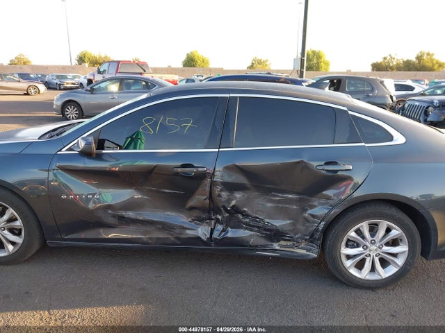 1G1ZD5ST8KF133713 Chevrolet MALIBU LT