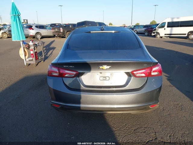 1G1ZD5ST8KF133713 Chevrolet MALIBU LT