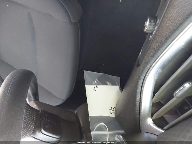 1G1ZD5ST8KF133713 Chevrolet MALIBU LT