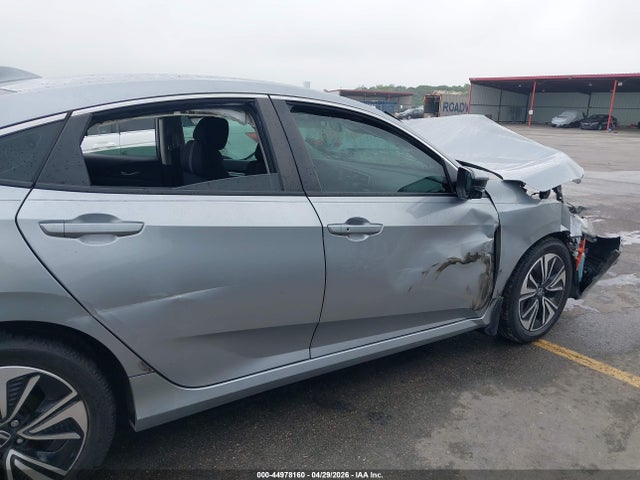 Продажа на аукционе авто 2016 Honda Civic Ex-t, vin: 19XFC1F33GE017840, номер лота: 44978160