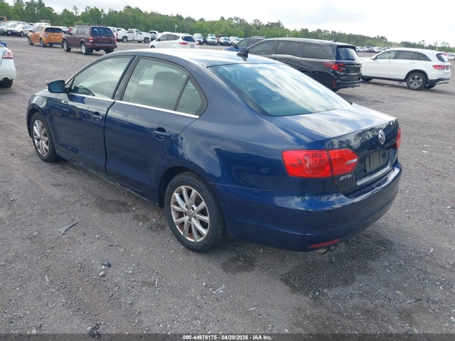 Продаж на аукціоні авто 2013 Volkswagen Jetta 2.5l Se, vin: 3VWDP7AJ2DM420839, номер лоту: 44978175